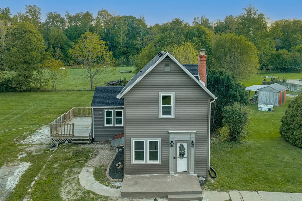 5767 Storms Creek Road, Urbana