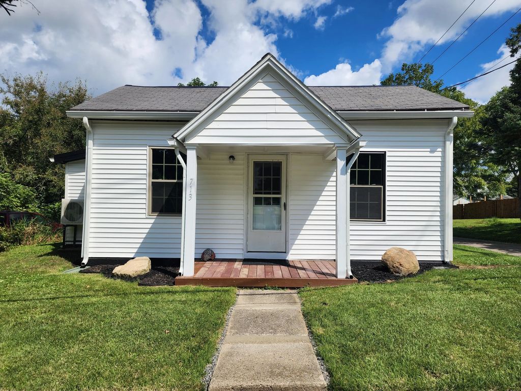 713 Cooper Avenue, Bellefontaine