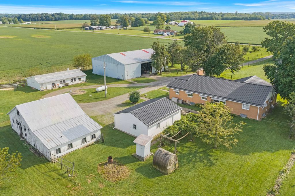 697 Township Road 31, Bellefontaine