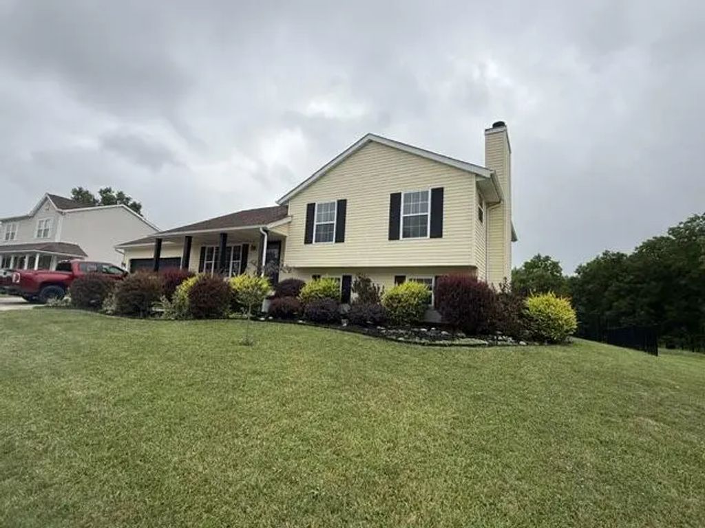 400 Highview Drive, Bellefontaine