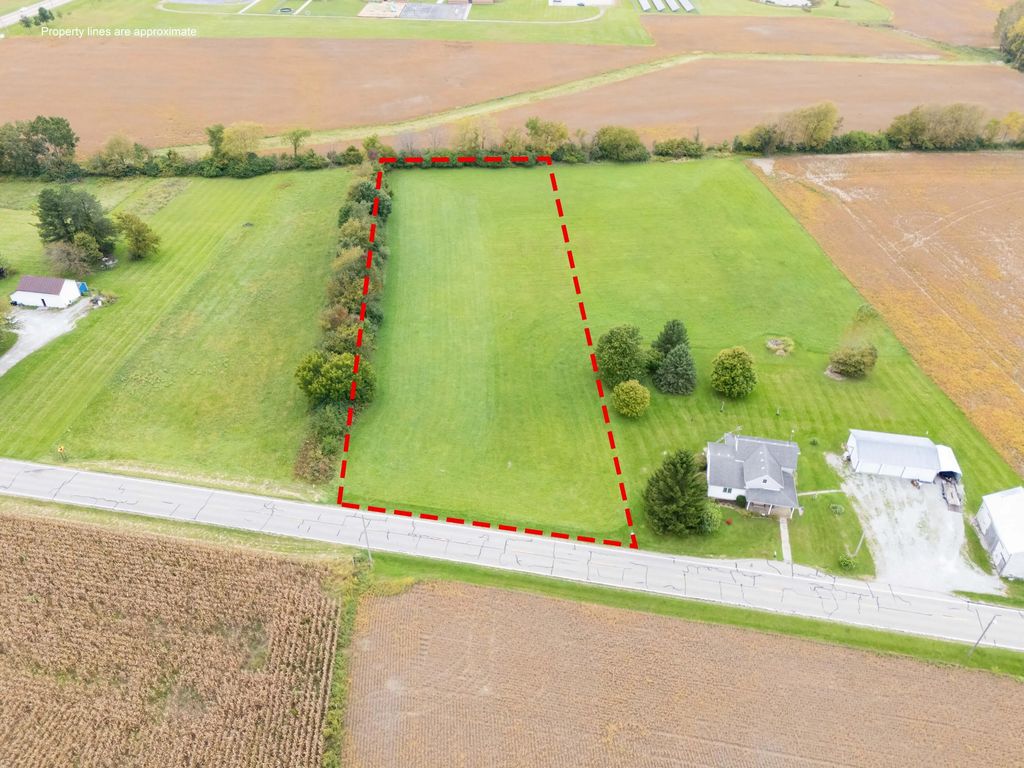 - N Heck Hill Road, Urbana