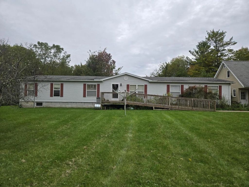 9329 County Road 28, Zanesfield