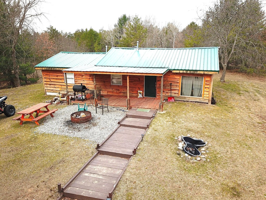 9871 Manitowac, St. Helen