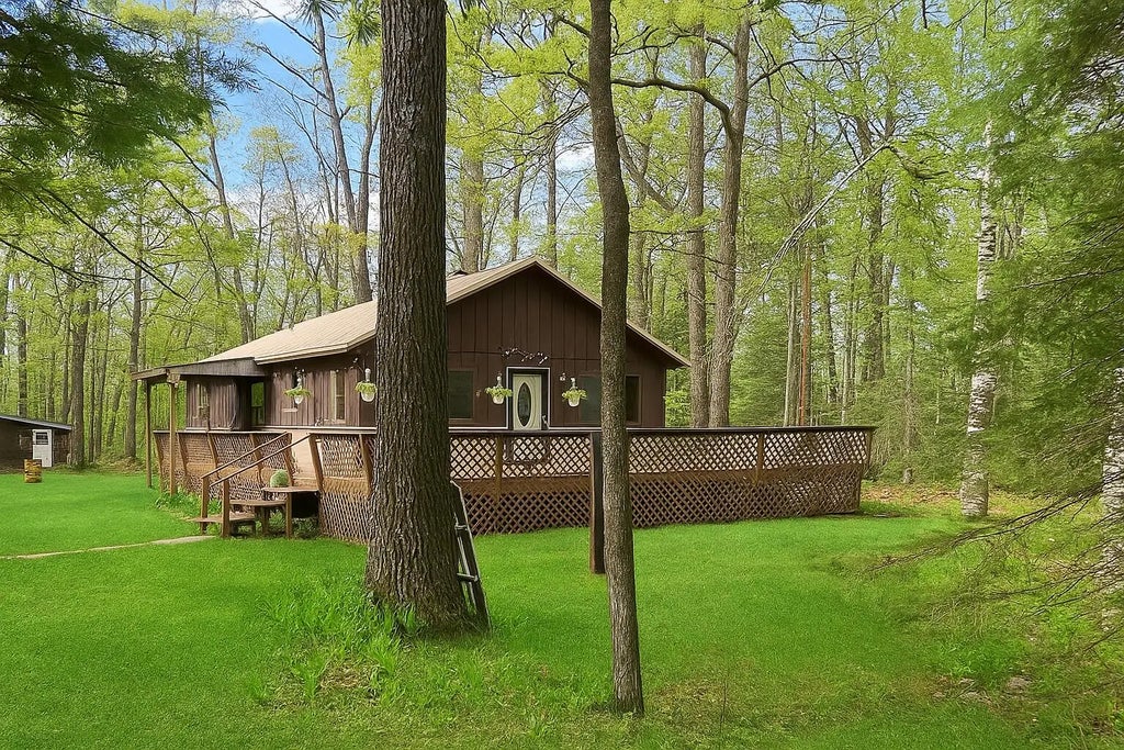 15709 Pleasant Valley Road, Atlanta