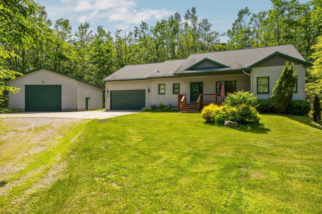 11974 Coyote Run, Gaylord