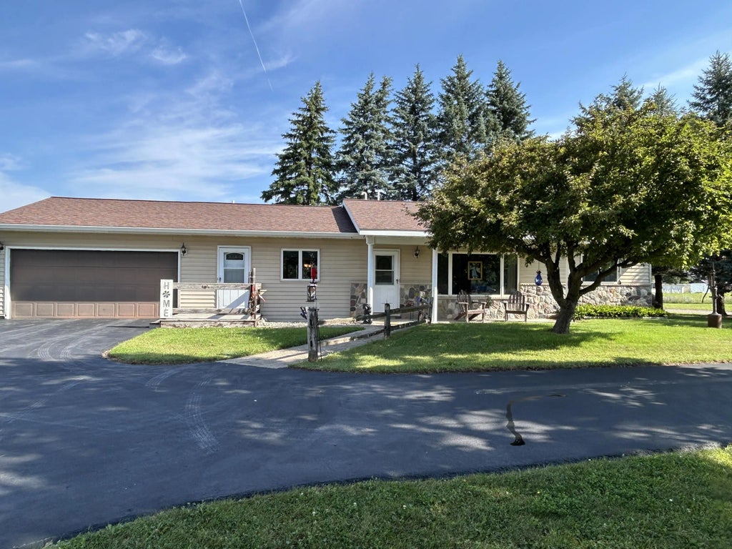 9634 Indian Reserve Road, Alpena