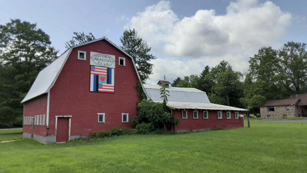 8110 Perry Road, Houghton Lake