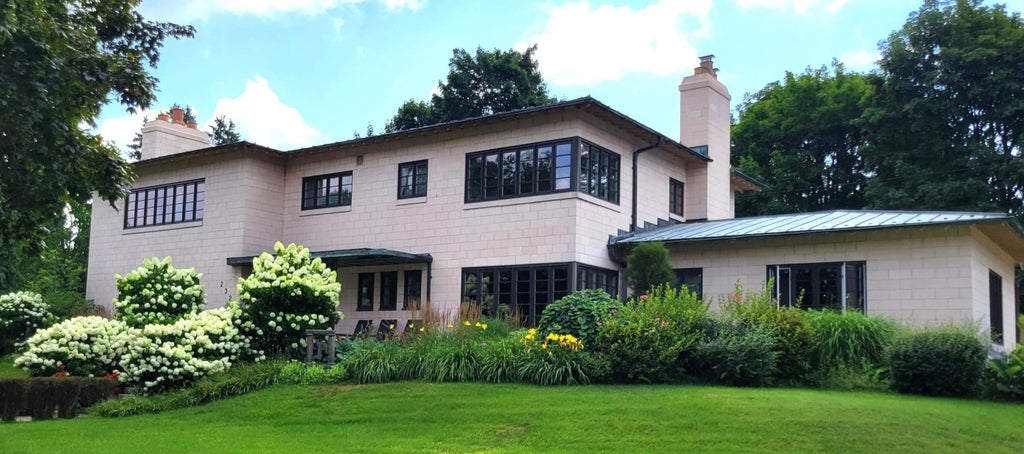 232 South First Avenue, Alpena