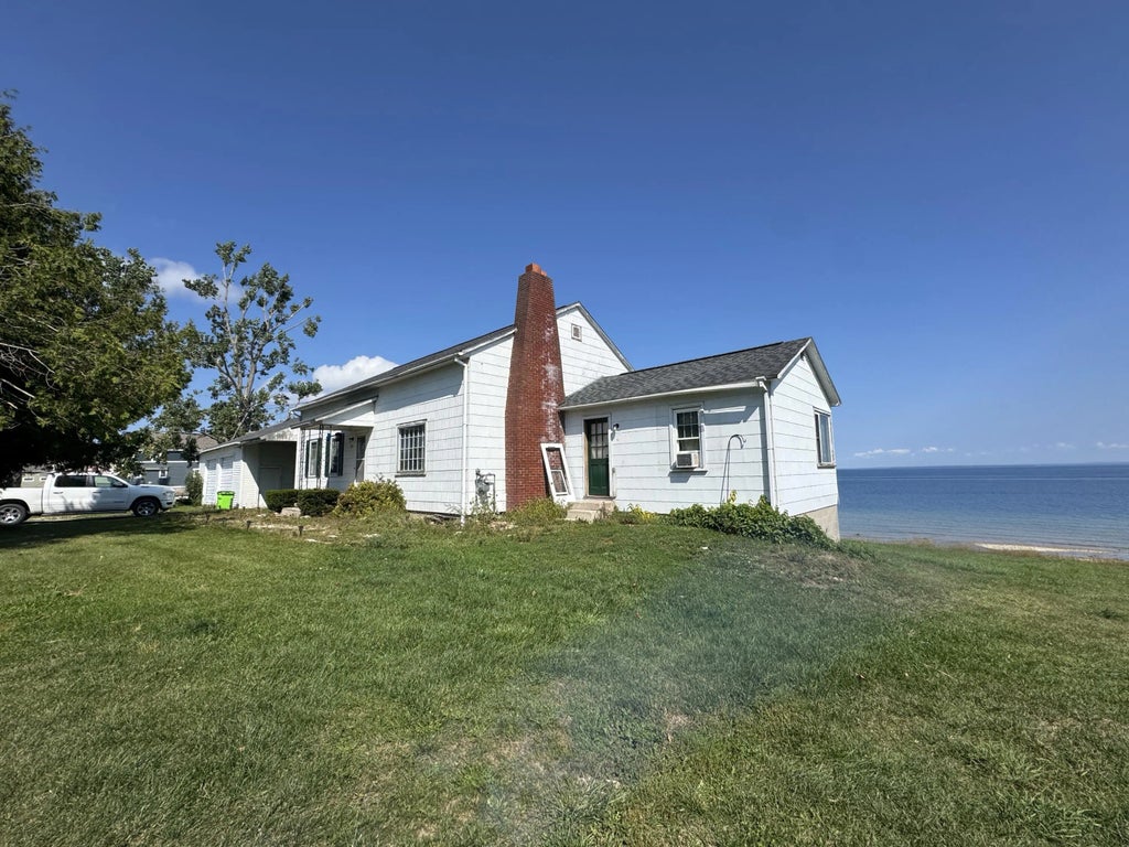 699 S State Street, St. Ignace