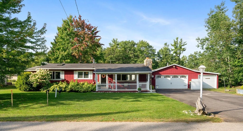 6574 Burchfield Road, Indian River