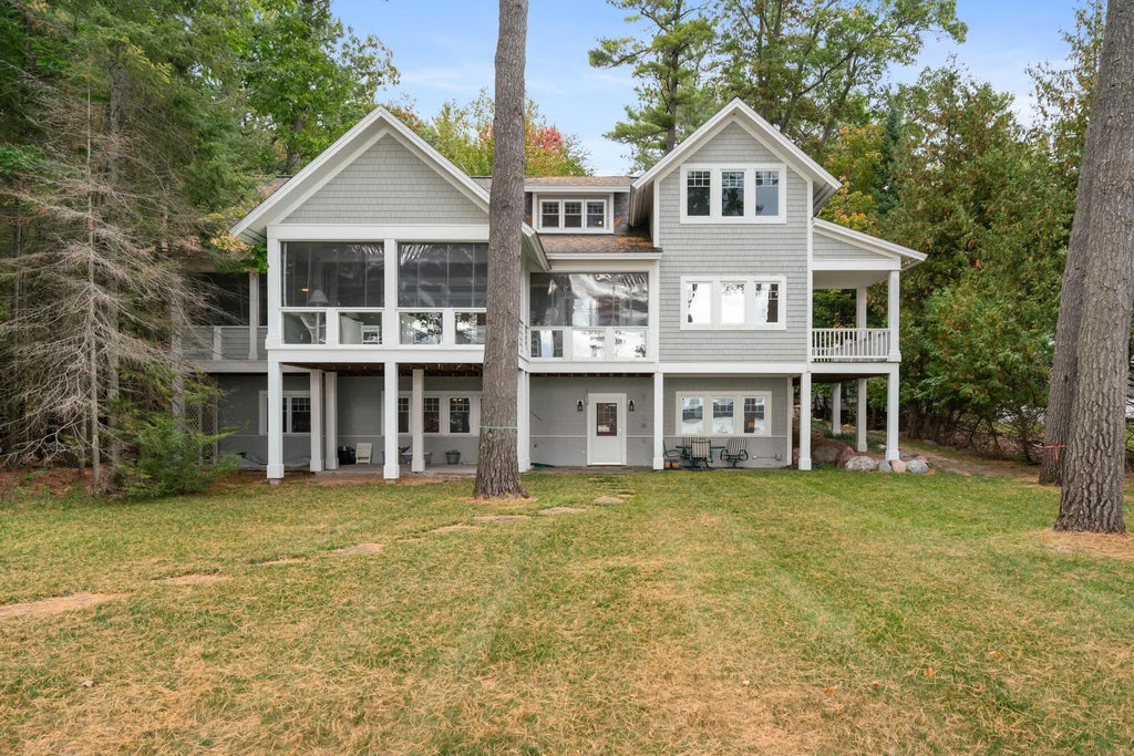 6613 Hillside Avenue, Indian River