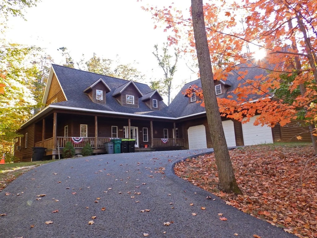 733 Timber Valley Road, Gaylord