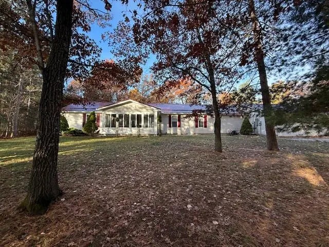 10526 County Road 502, Roscommon