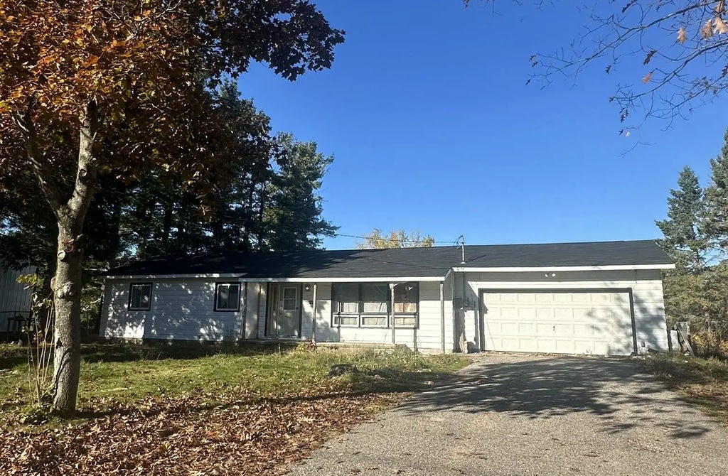 419 Obrien Drive, Cheboygan