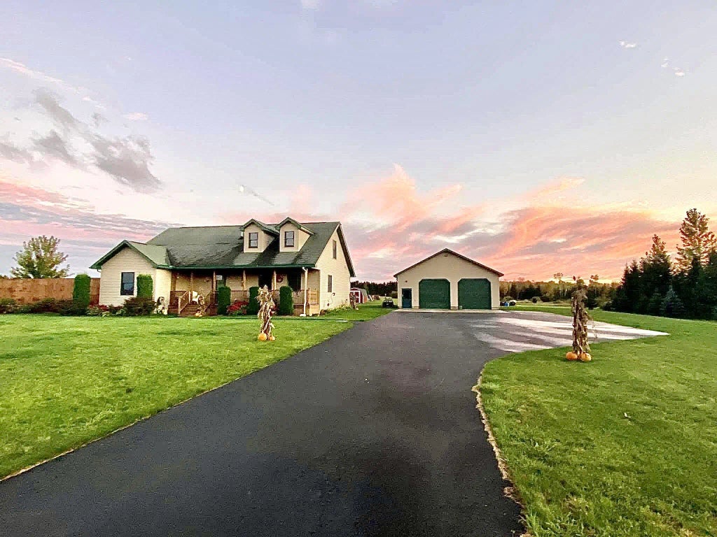 1367 Wenzel Highway, Rogers City