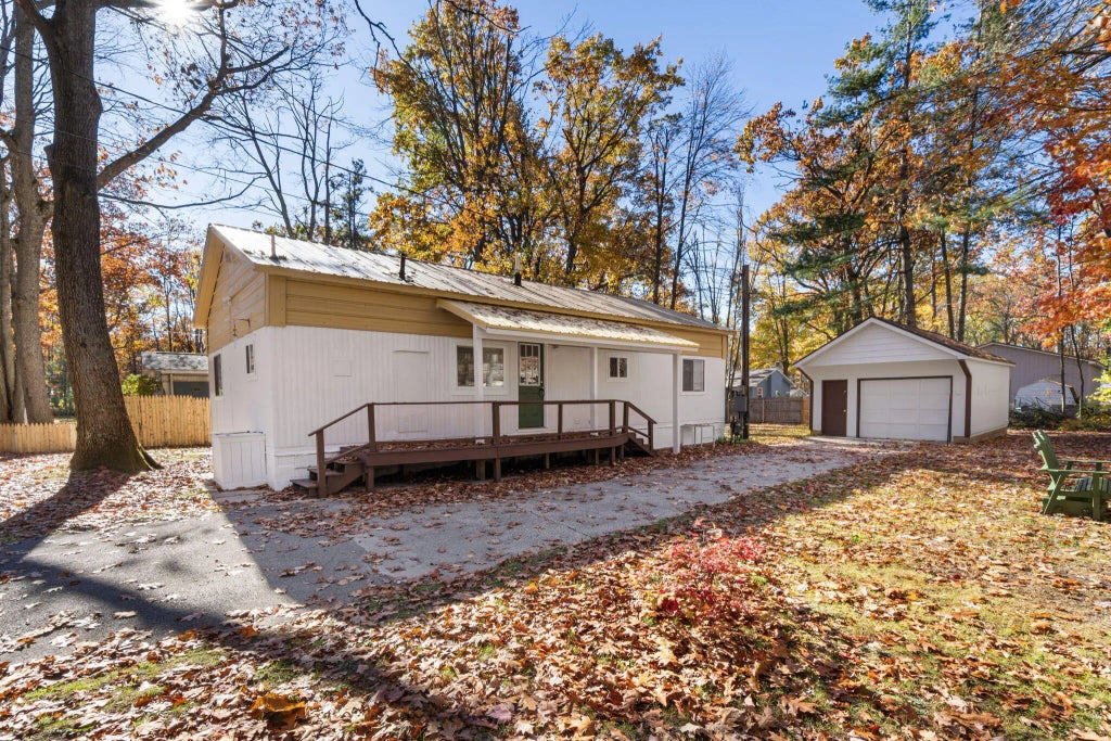 6120 Kellogg Drive, Gaylord