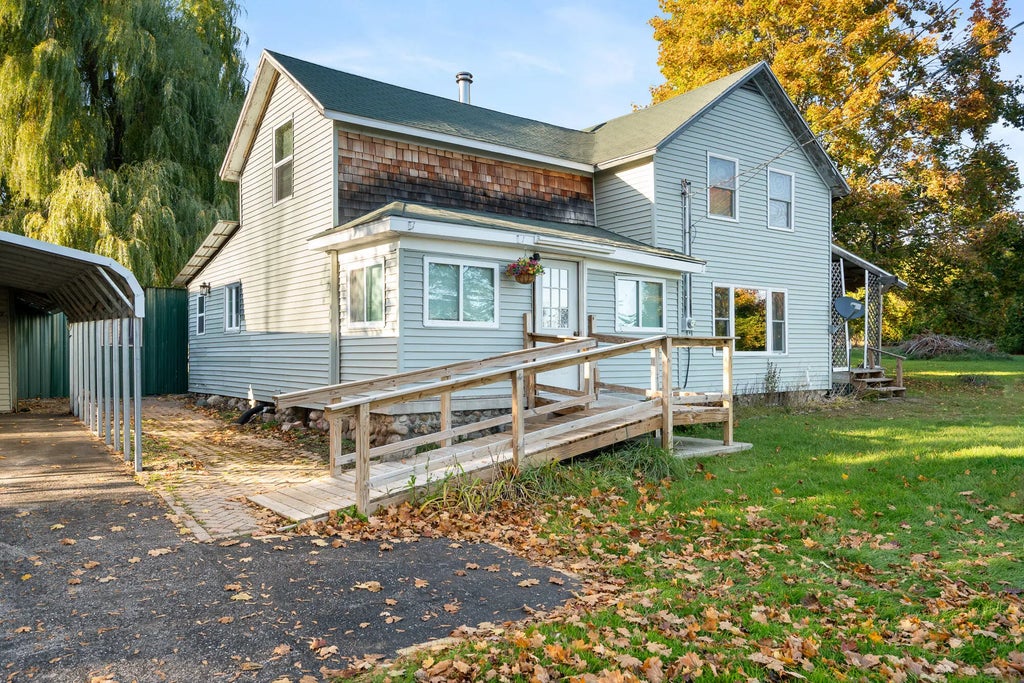 8733 Broe Road, Cheboygan
