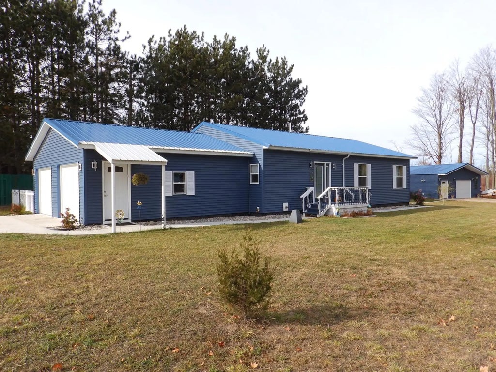 1870 Kassuba Road, Gaylord