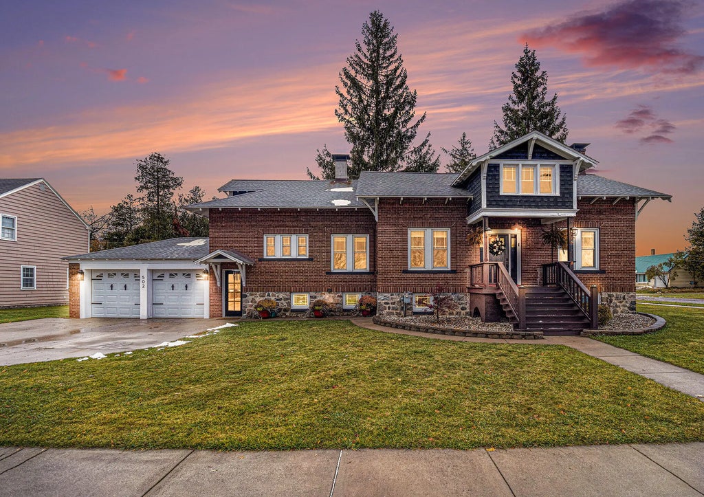 502 S Huron Street, Cheboygan