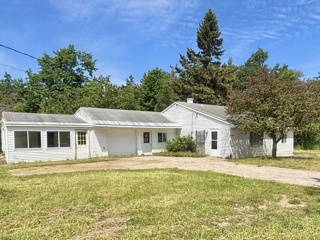 2368 N Palmer Road, Onaway