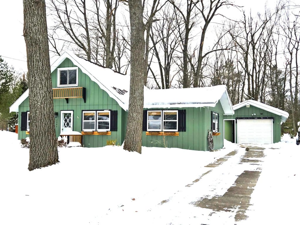 2845 Oak Avenue, Lewiston