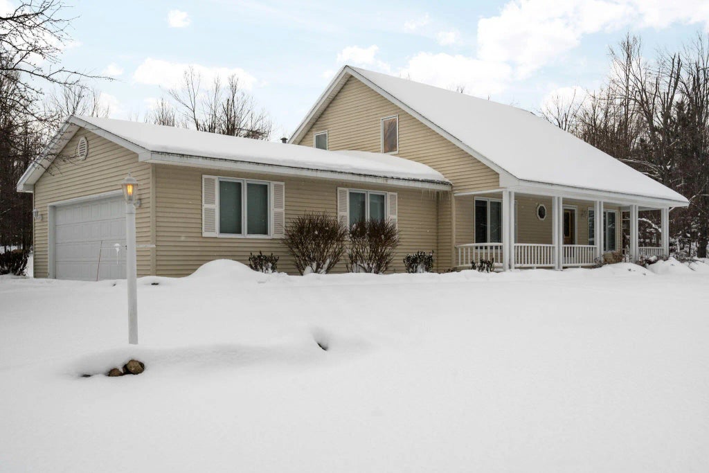 5393 Old Vanderbilt Road, Vanderbilt