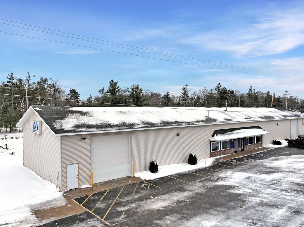 756 N Otsego Lake Drive, Gaylord
