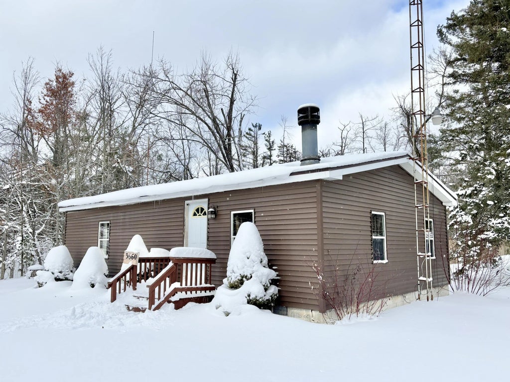 3660 Helen Street, Lewiston