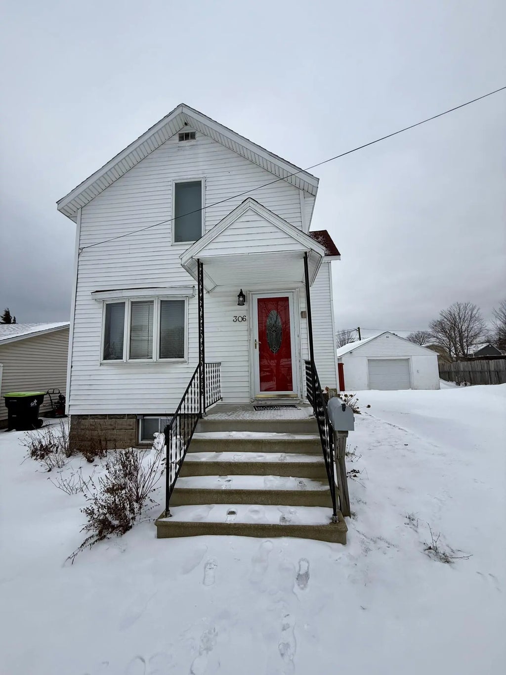 306 Elizabeth Street, Alpena