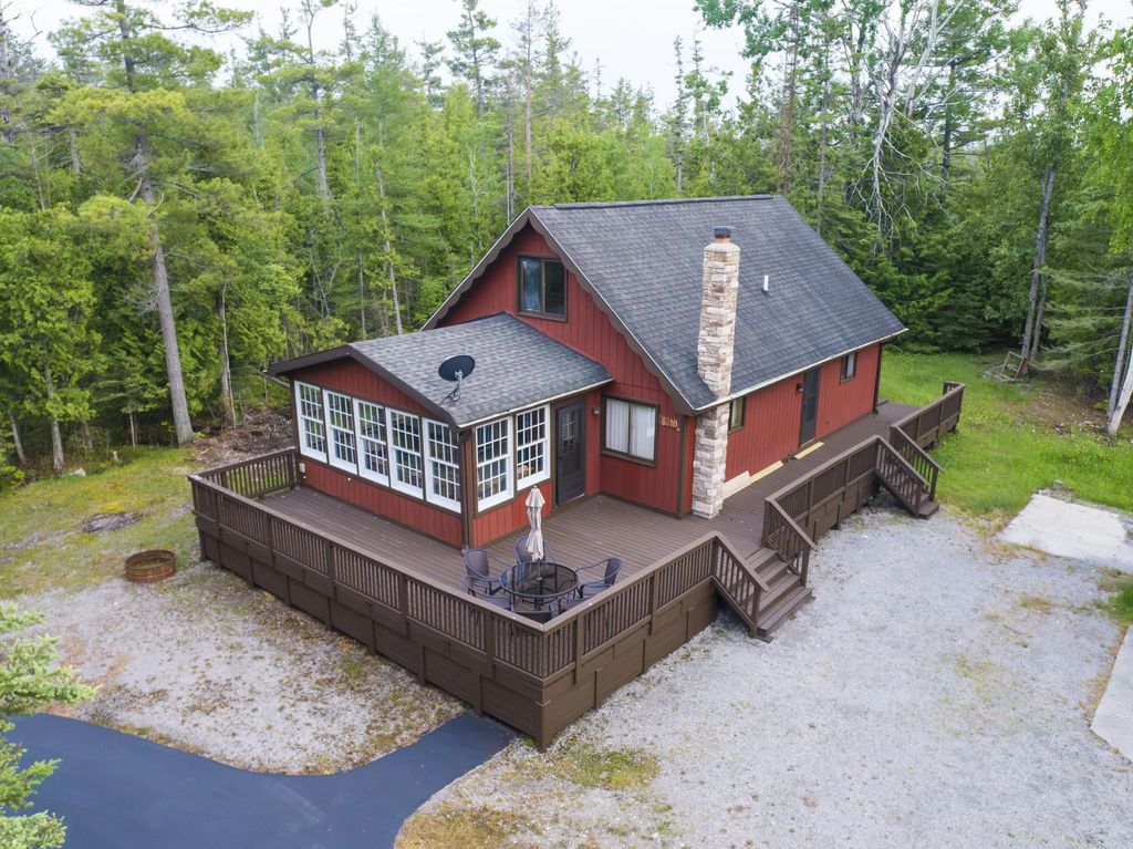 6310 Kauffman Road, Presque Isle