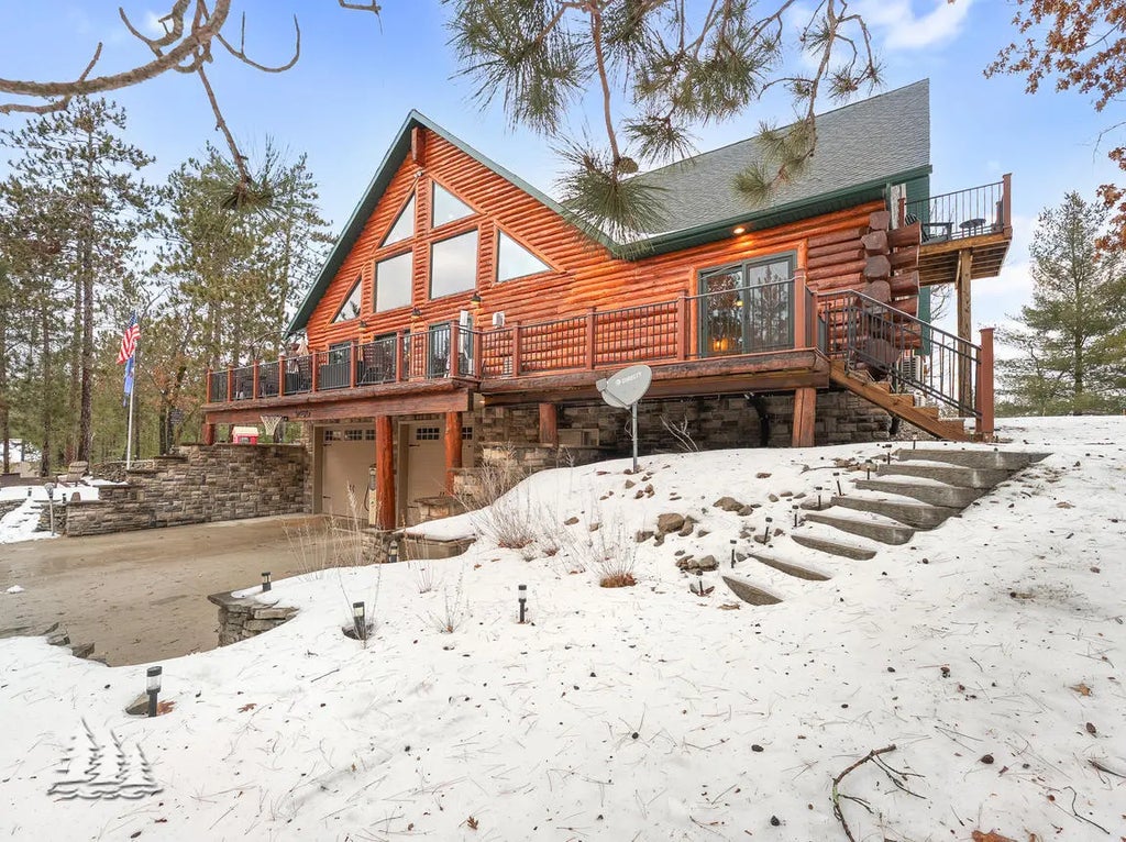 9460 Maple Trail, Atlanta