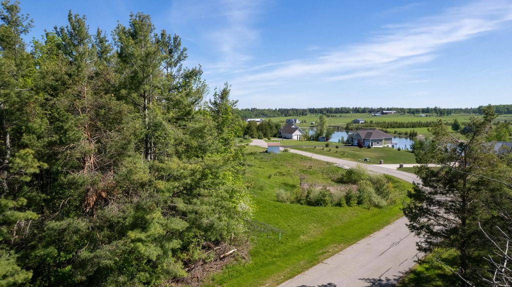 V/l Lot 13 Rivers Ridge Court, Cheboygan