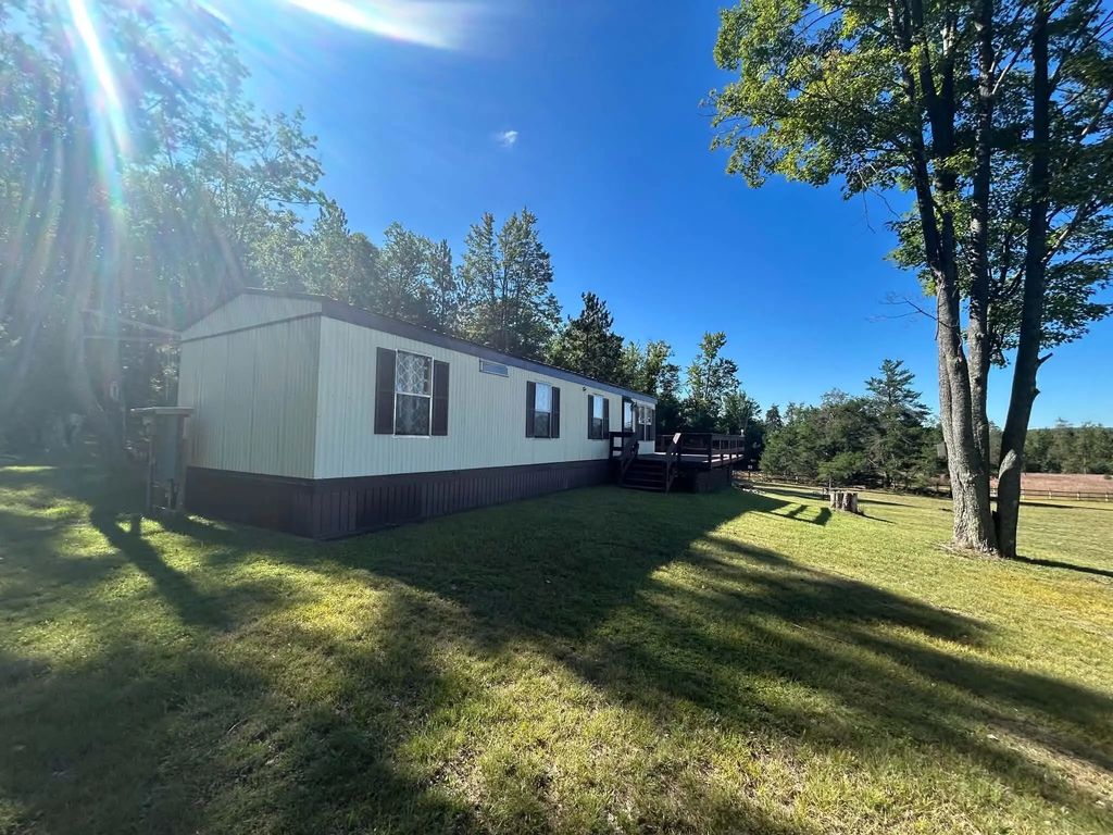 1005 Velda Trail, Fairview