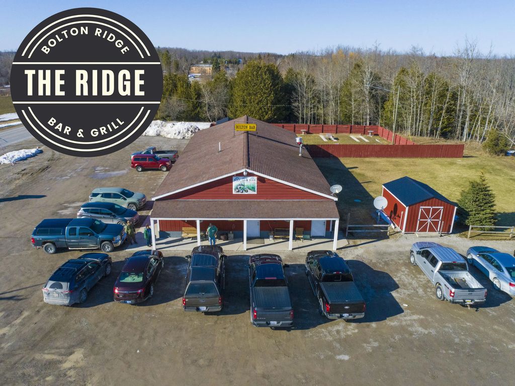 9101 S Bolton Road, Posen