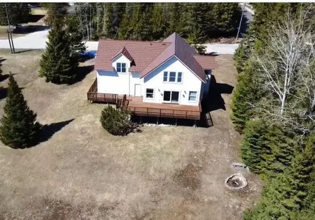 198 Graham Avenue, St. Ignace