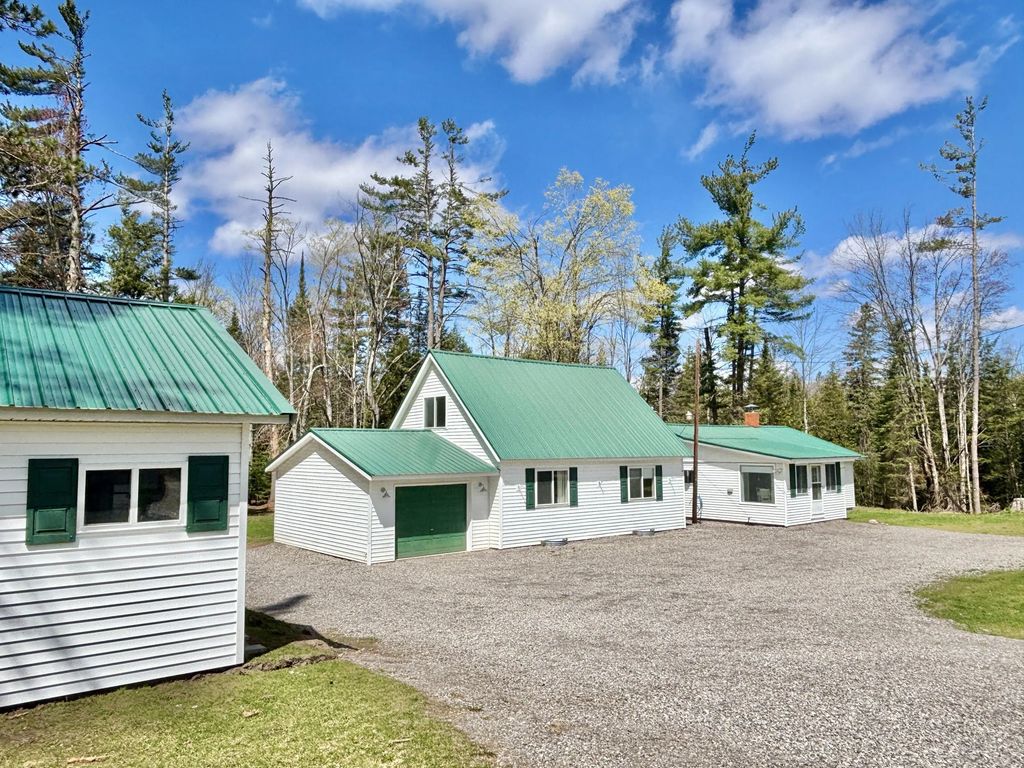 1065 N Abbe Road, Fairview
