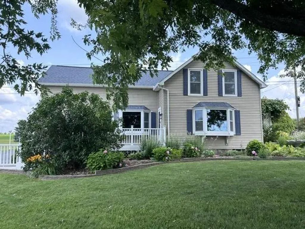 14866 W M-32, Lachine