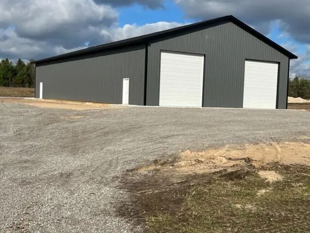 715 Indian Trail Road 100, Cheboygan
