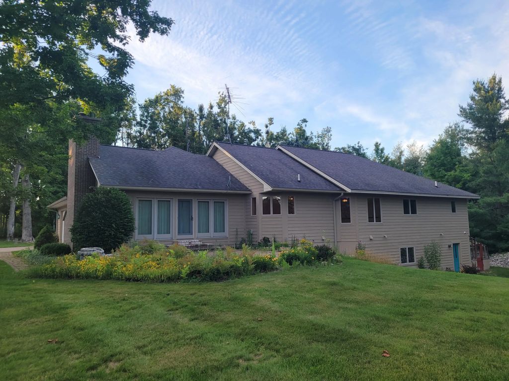3551 Theisen Road, Gaylord