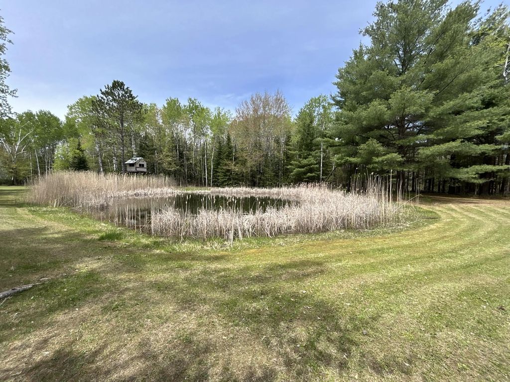 577 Wilderness Trail, St. Helen