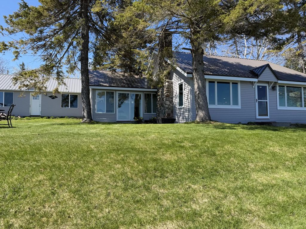 14382 Hill Street, Presque Isle