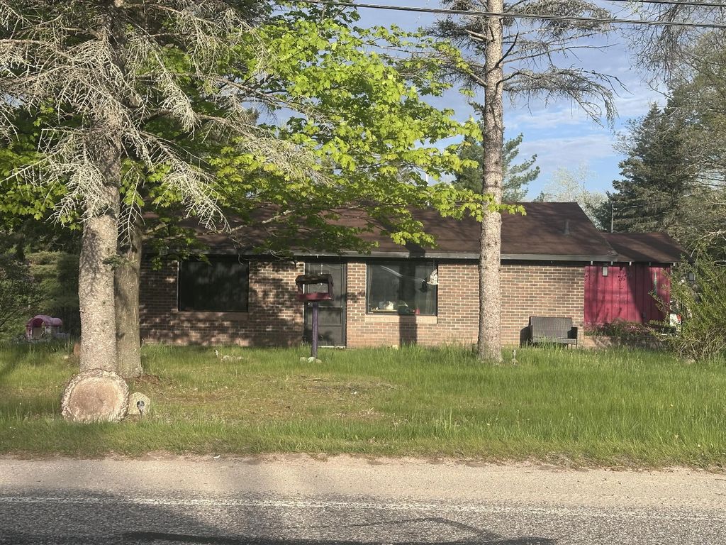 1427 N Abbe Road, Fairview