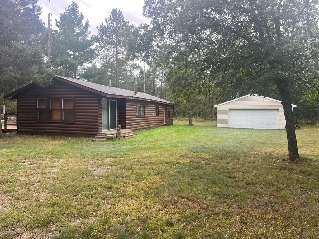 1879 Cherry Creek Road, Grayling