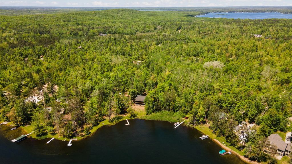 5736 E Vacationland Drive, Lewiston