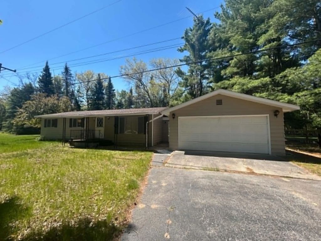 4358 Mckinley Road, Mio