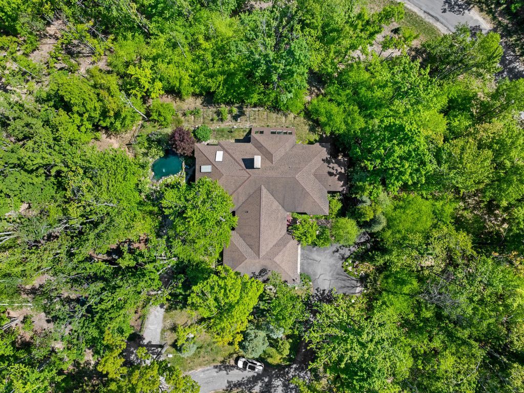 1332 Cherry Log Court, Gaylord