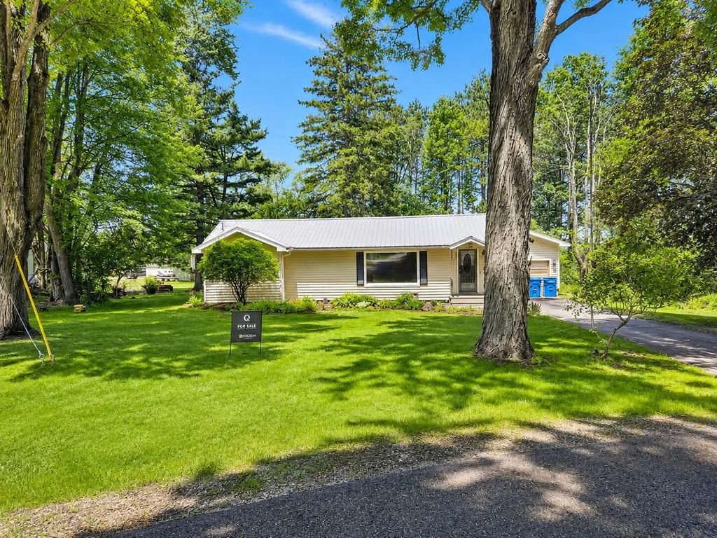 410 Terrace Drive, Houghton Lake