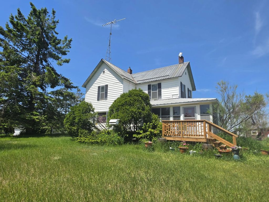 3129 Oaks Road, Fairview