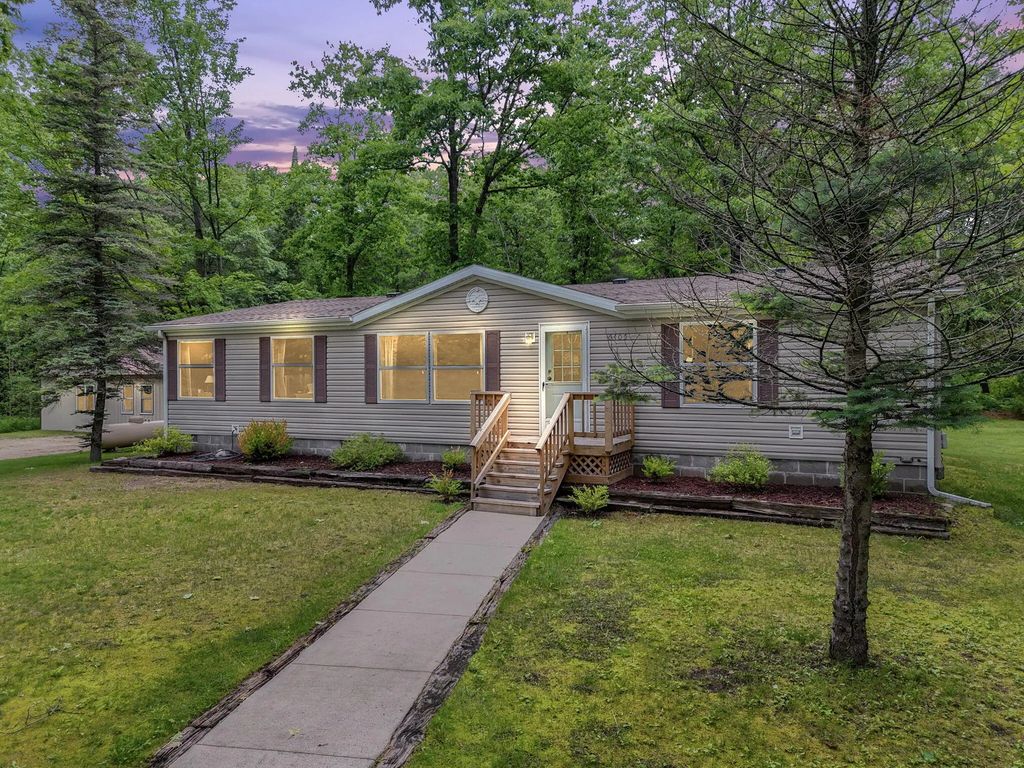 6405 S Dorr Road, Falmouth
