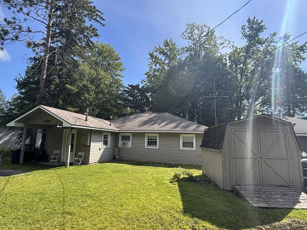 10081 Ossineke Road, Ossineke